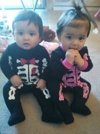 MORE Halloween Costumes for Twins or More!