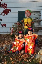 MORE Halloween Costumes for Twins or More!