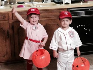 MORE Halloween Costumes for Twins or More!