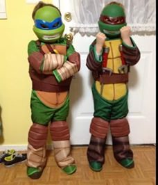 MORE Halloween Costumes for Twins or More!