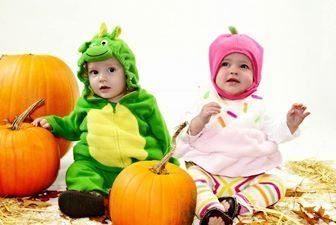 MORE Halloween Costumes for Twins or More!