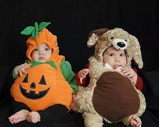 MORE Halloween Costumes for Twins or More!