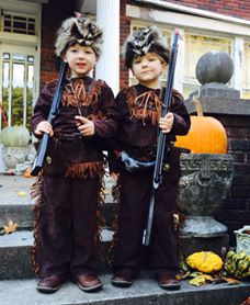 MORE Halloween Costumes for Twins or More!