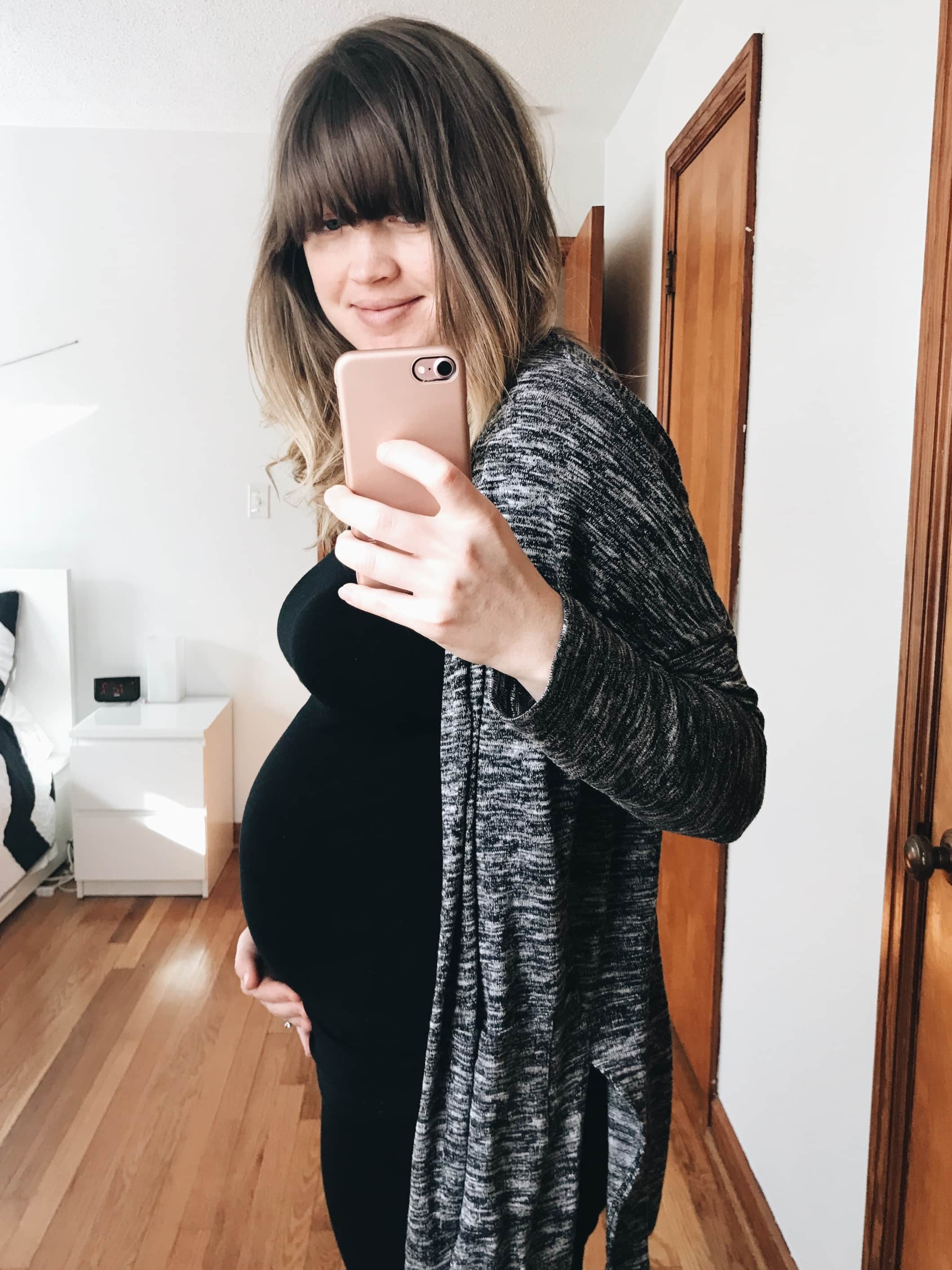 16 weeks pregnant with twins