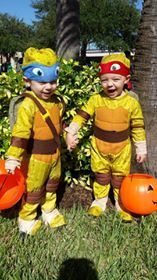 MORE Halloween Costumes for Twins or More!