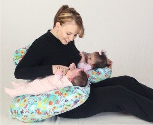 Twiniversity highly recommends the Twin Z Nursing Pillow!