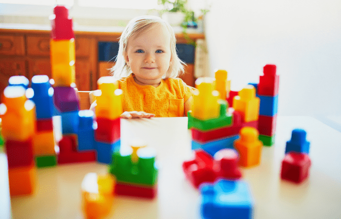 play centers toddler with blocks