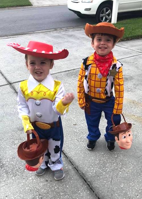 twins dressed as jessie and woody from toy story boy girl twin halloween costumes