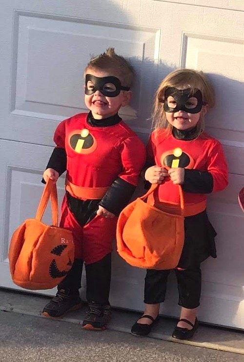 twin toddlers dressed as the incredibles boy girl twin halloween costumes