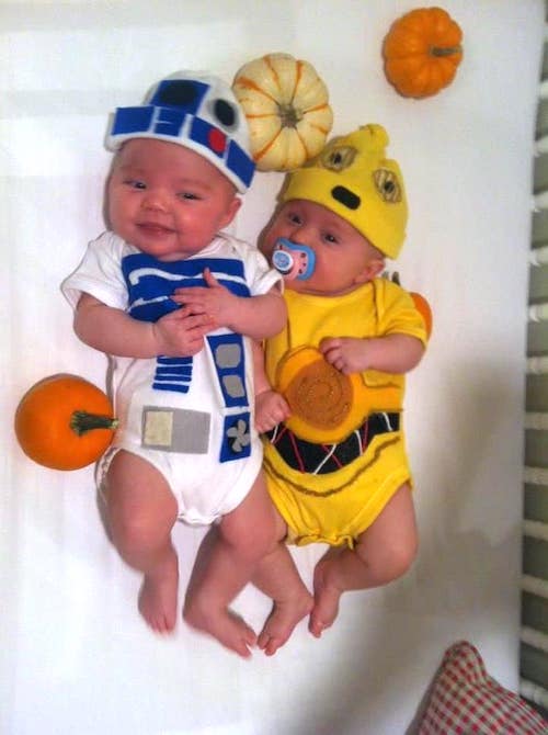 twin baby girls dressed as R2D2 and C3PO from Star Wars twin girls halloween costumes