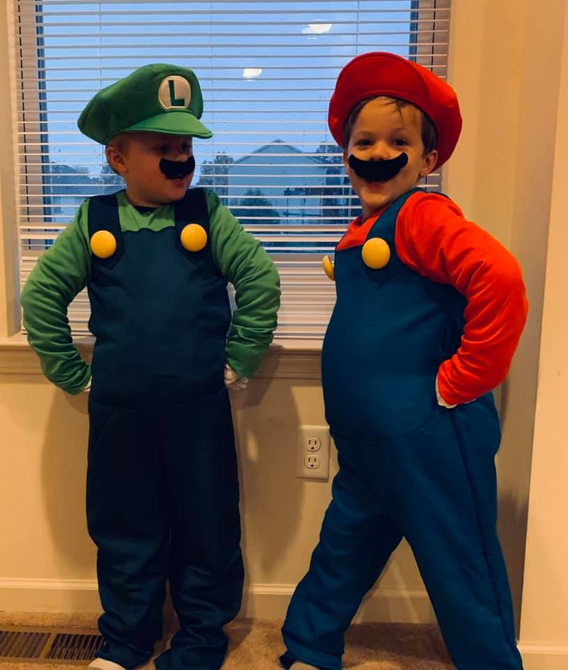 twin boys dressed as mario and luigi twin boys halloween costumes