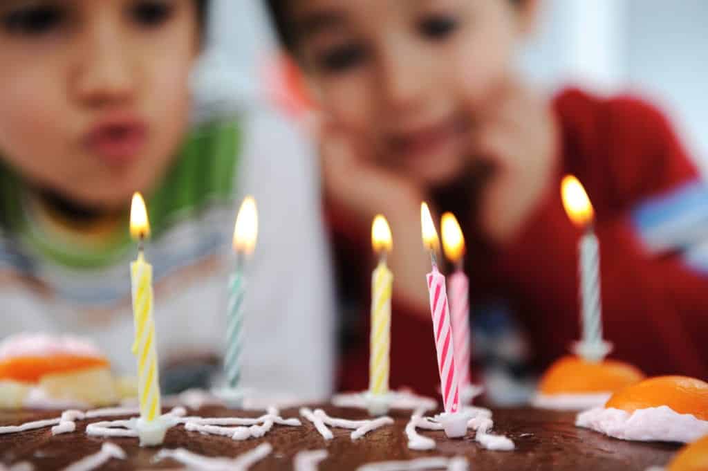 New Year&#8217;s Twins Born in Different Years