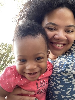 The Internet Didn’t Prepare Me for My Twin Delivery | Twiniversity Podcast With Twin Mom Michelle Carroll