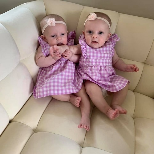 The First Year with Twins Week 19