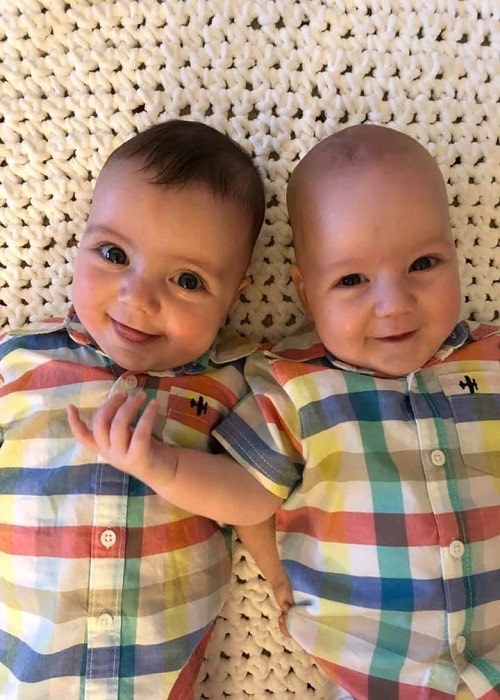 The First Year with Twins Week 21