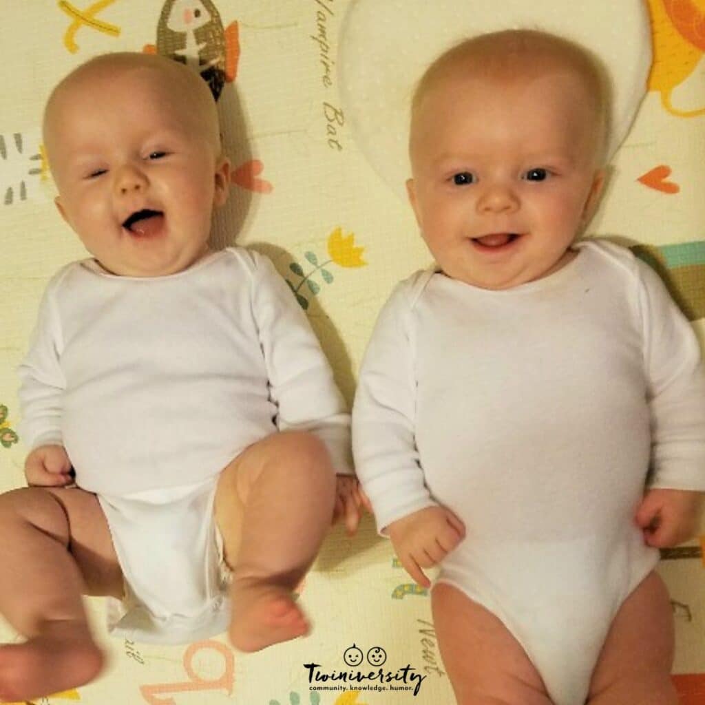 twins with delayed teething