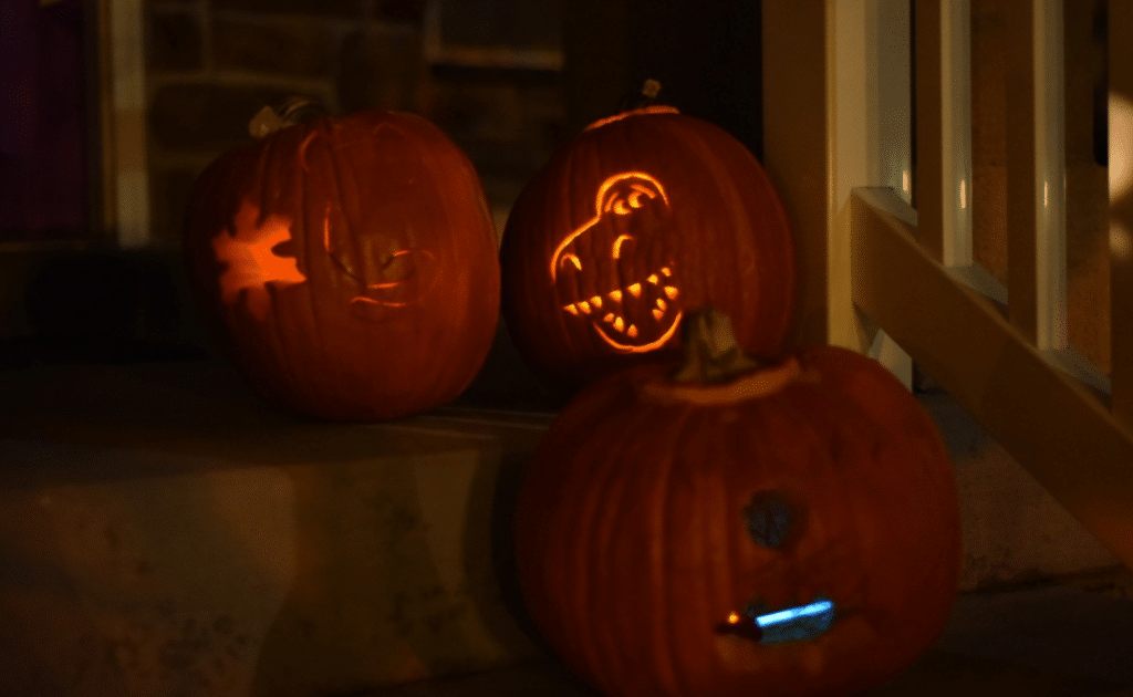 Double the Pumpkins, Double the Fun: Twin-Friendly Pumpkin Carving Ideas