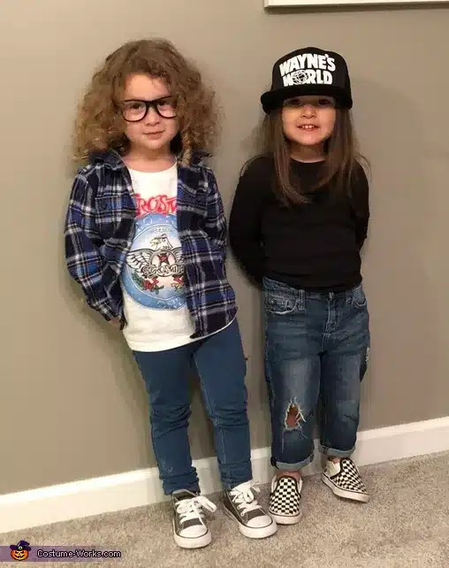 Wayne and Garth, Hollywood inspired costumes for twins