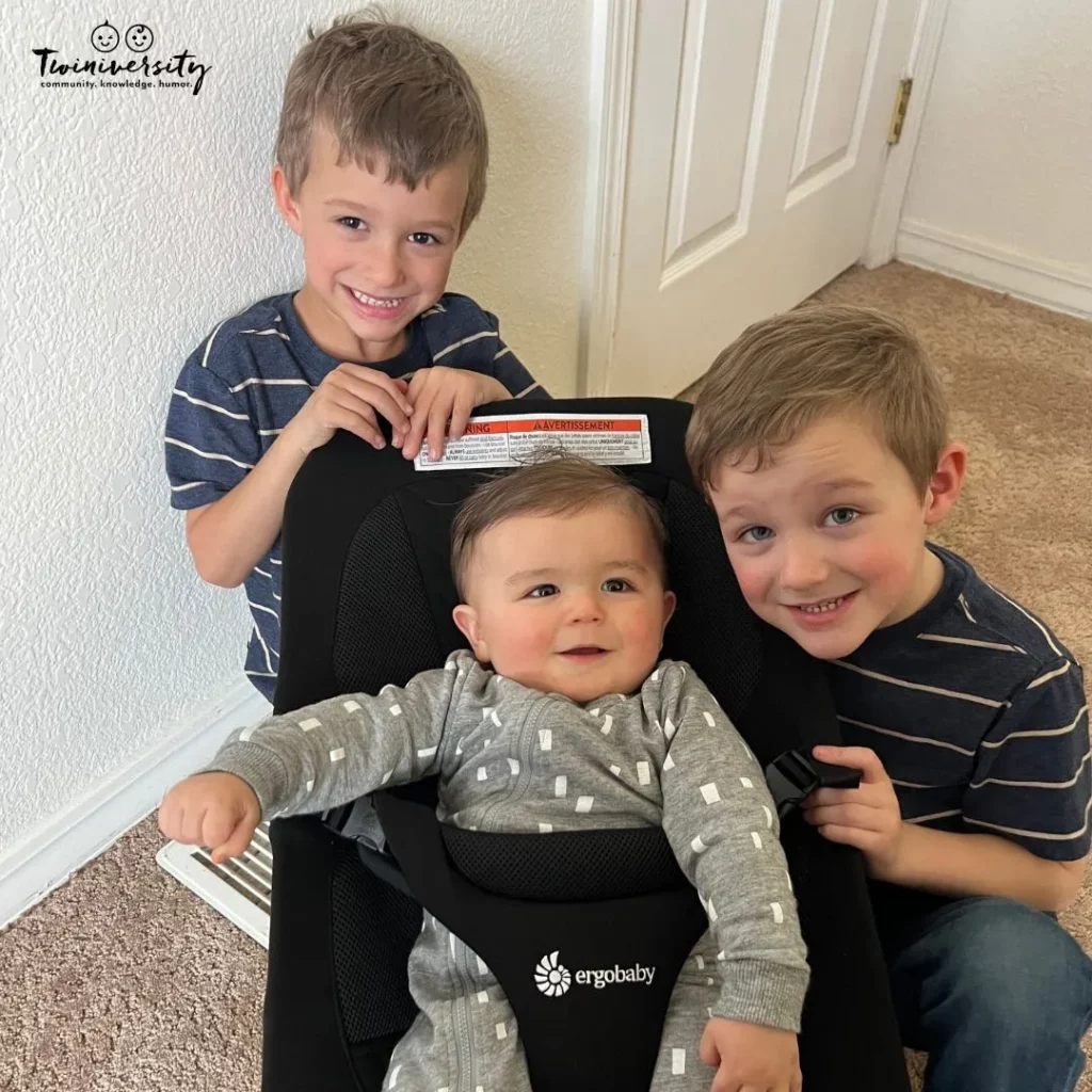 Ergobaby Evolve bouncer grows with your babies