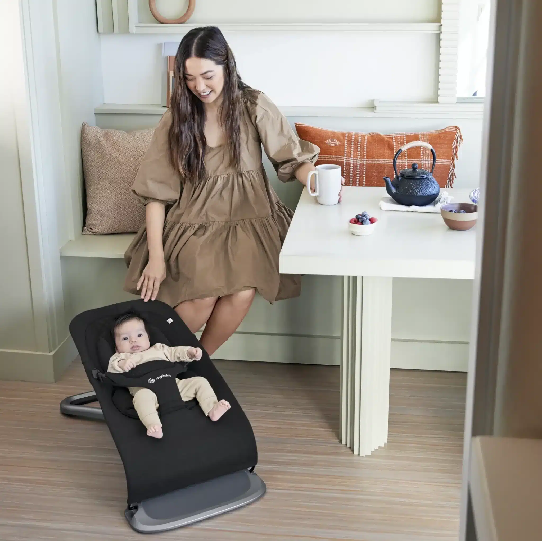 Meet the Ergobaby Evolve 3-in-1 Bouncer