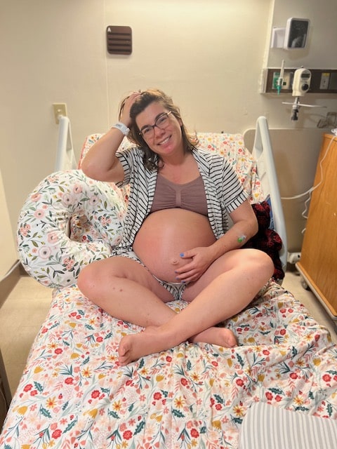 when to worry about twin pregnancy symptoms dropping