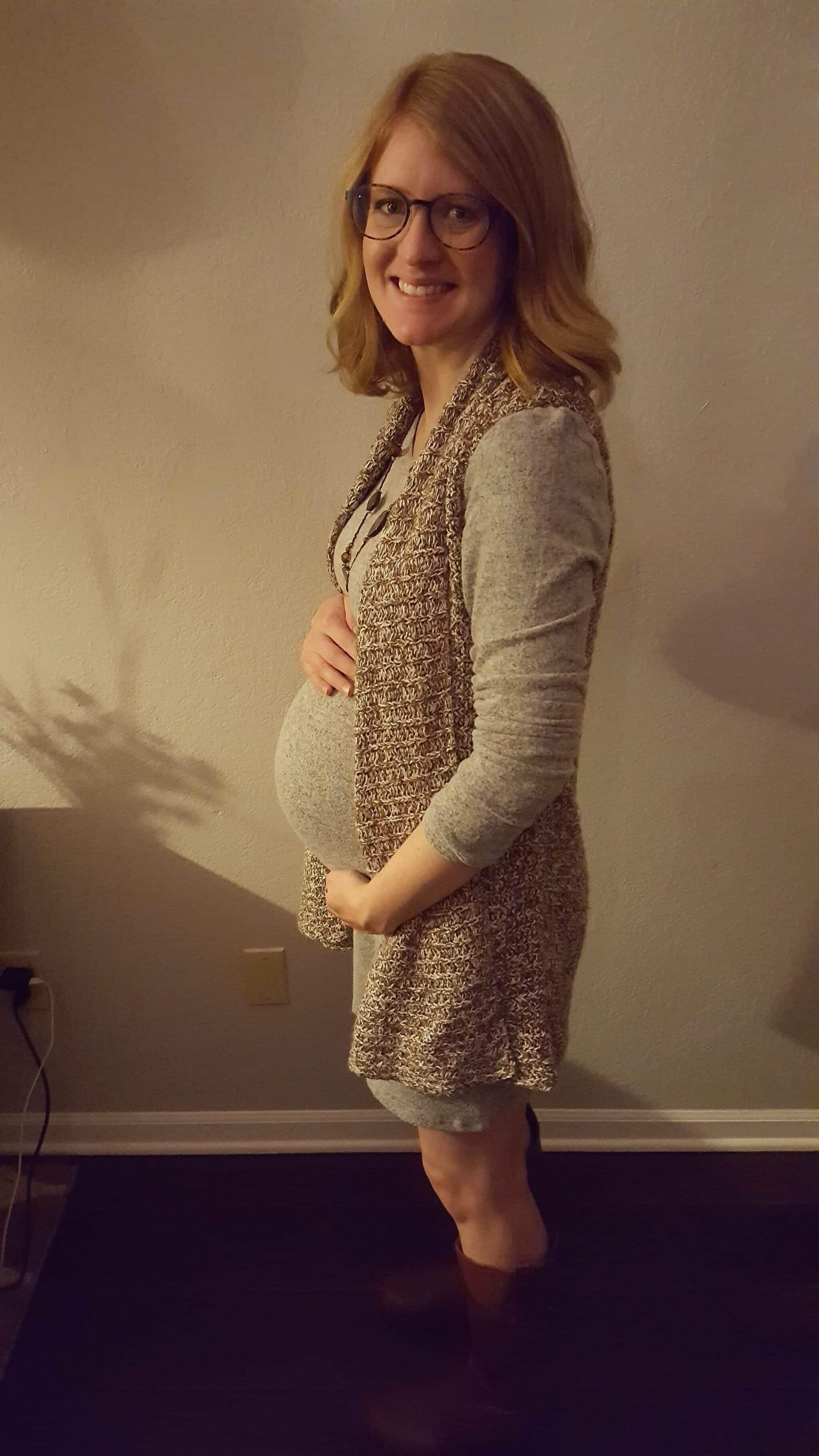 20 weeks pregnant with twins (1)