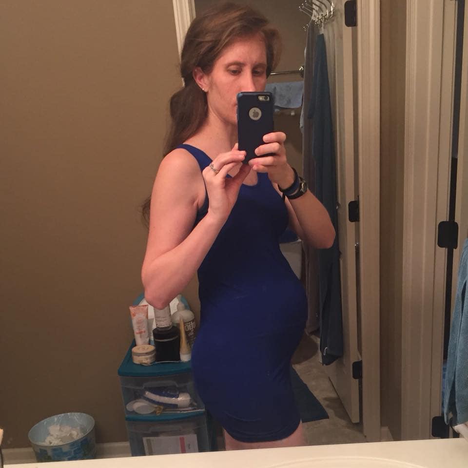 20 weeks pregnant with twins (1)