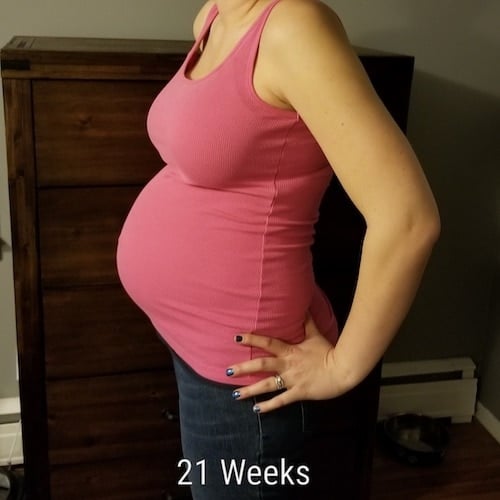 21 weeks pregnant with twins