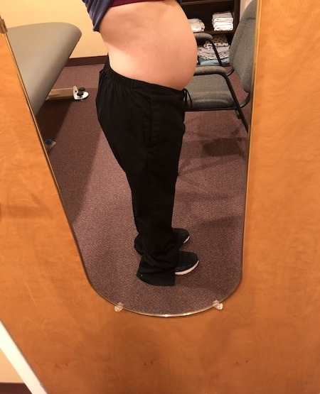 22 weeks pregnant with twins