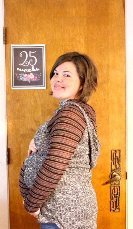 25 weeks pregnant with twins