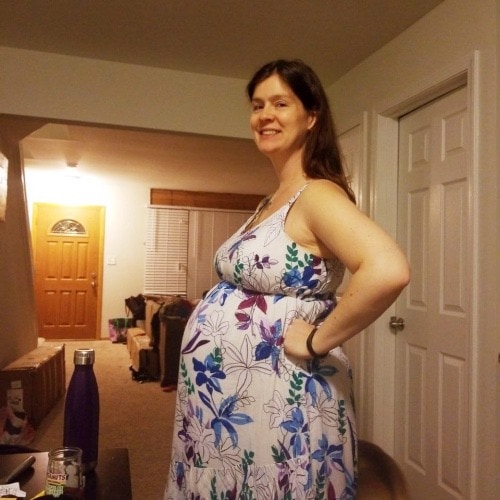 25 Weeks Pregnant With Twins Tips Advice How To Prep Twiniversity