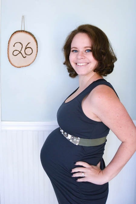 26 weeks pregnant with twins COVID-19 article
