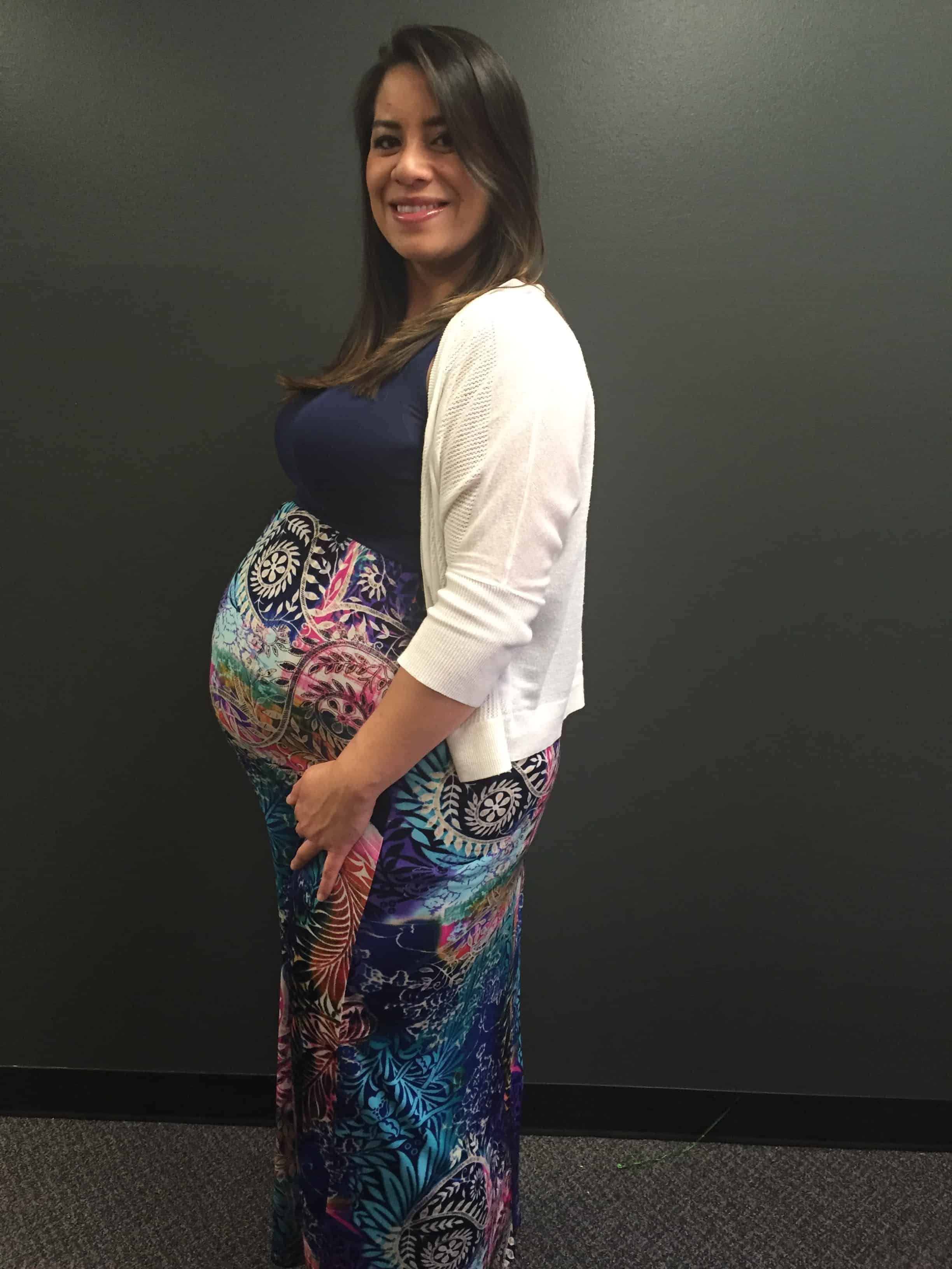 30 weeks pregnant with twins