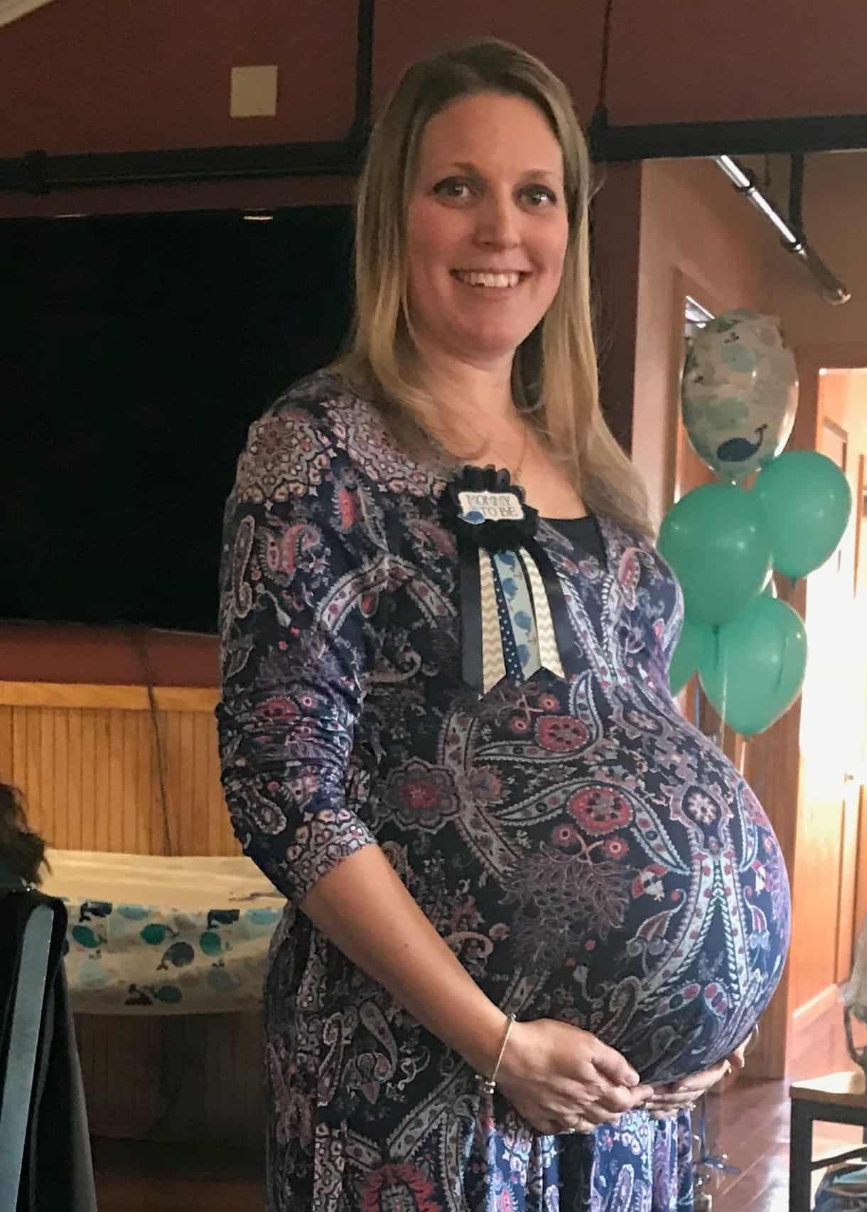 30 weeks pregnant with twins