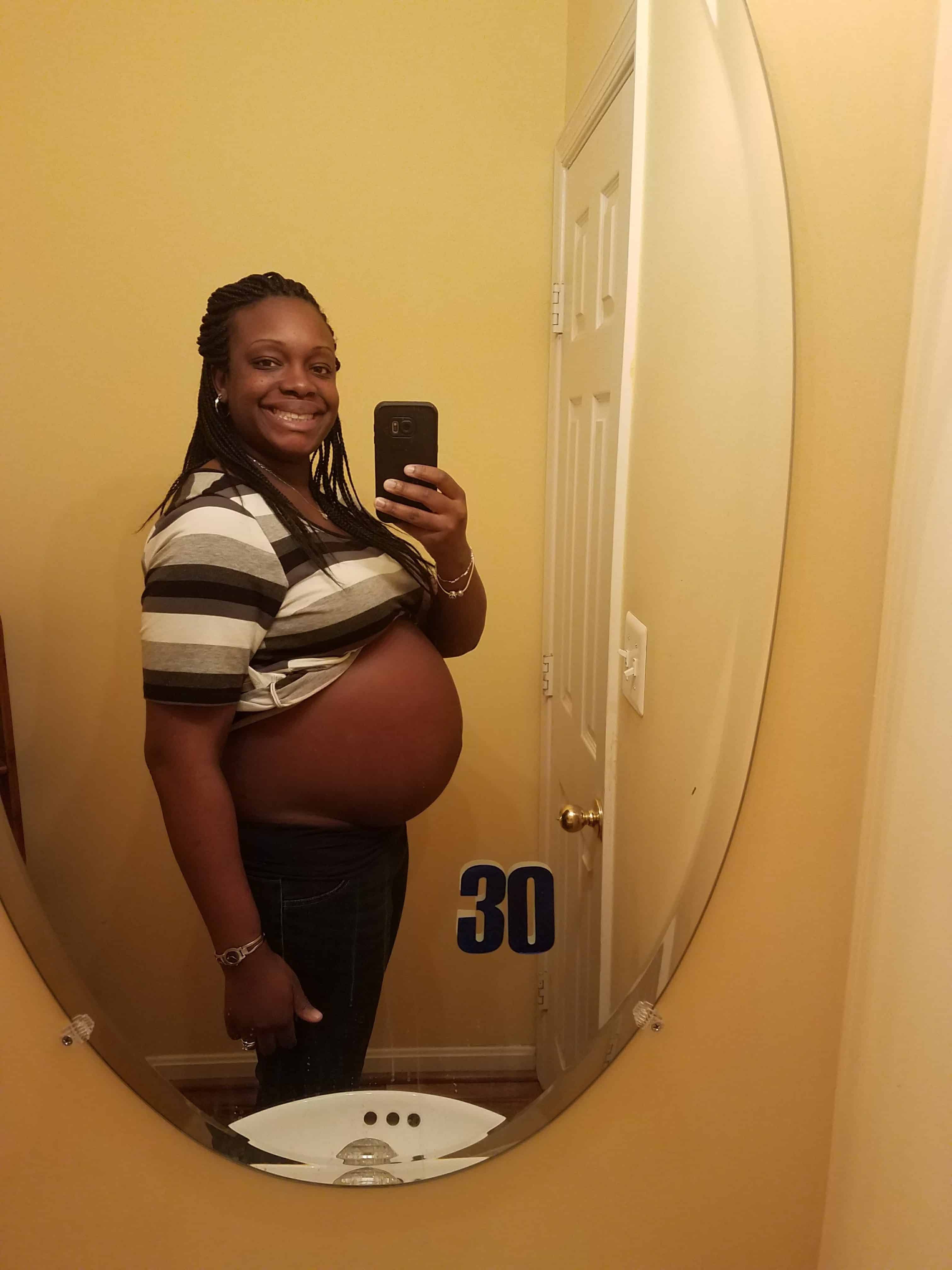 30 weeks pregnant with twins