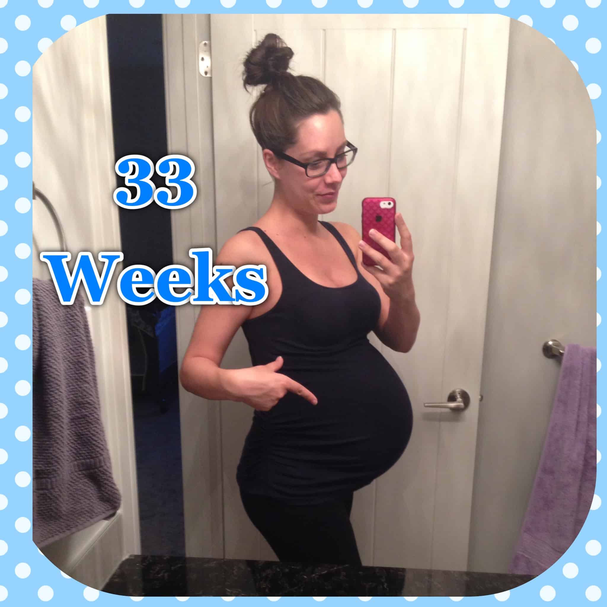 33 Weeks Pregnant With Twins Belly Pictures Pregnantbelly