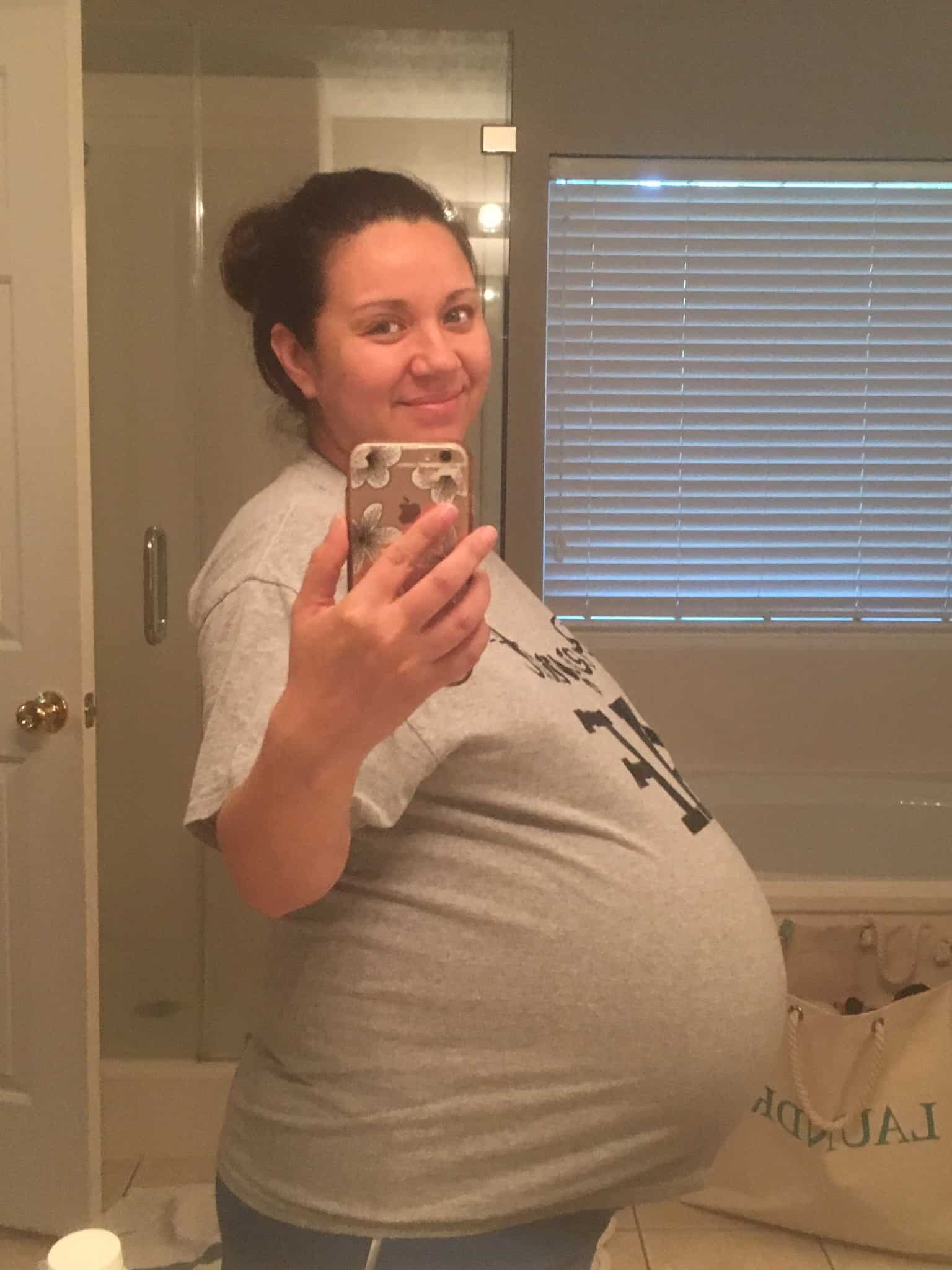 37 weeks pregnant with twins