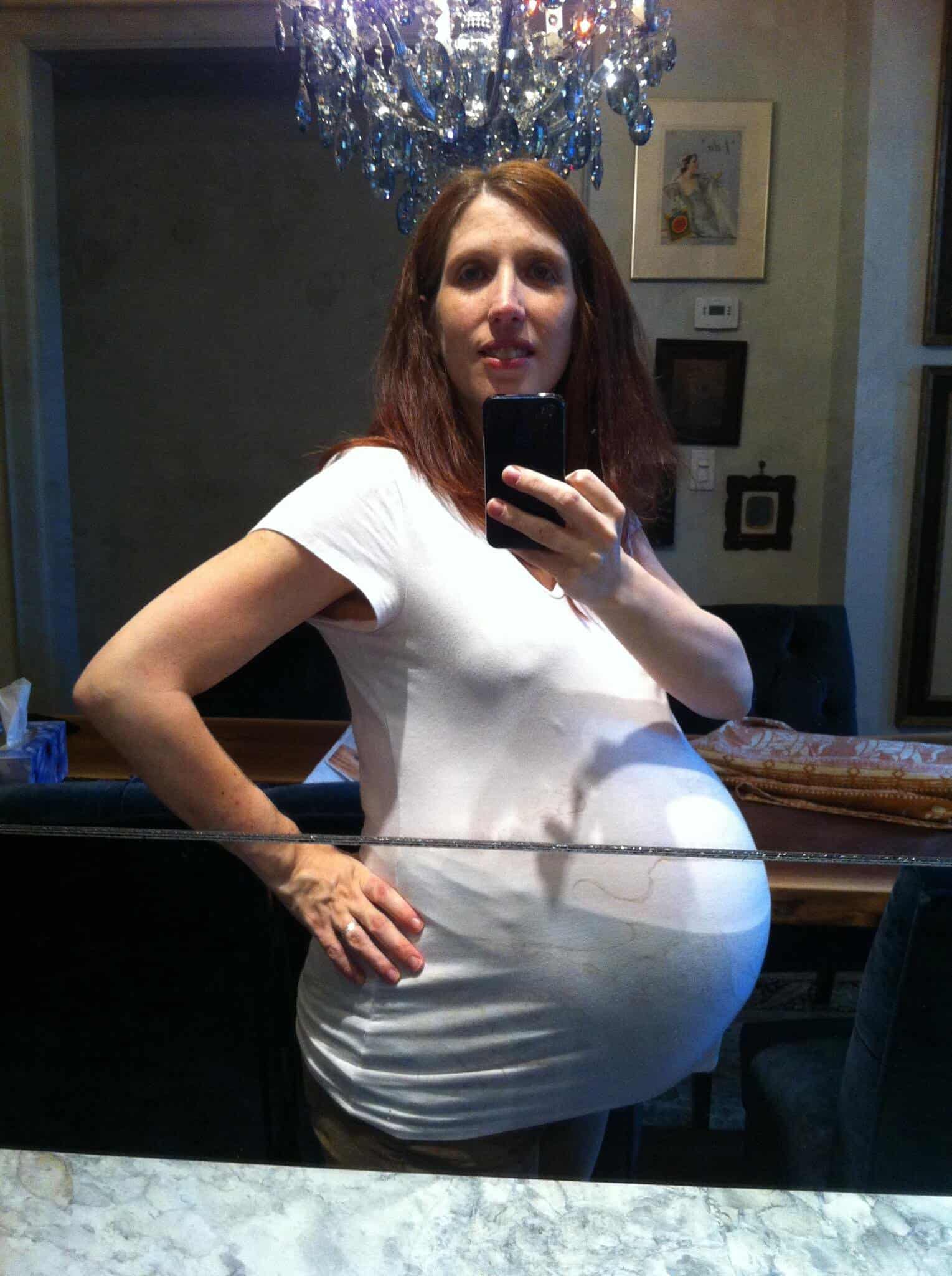 38 weeks pregnant with twins