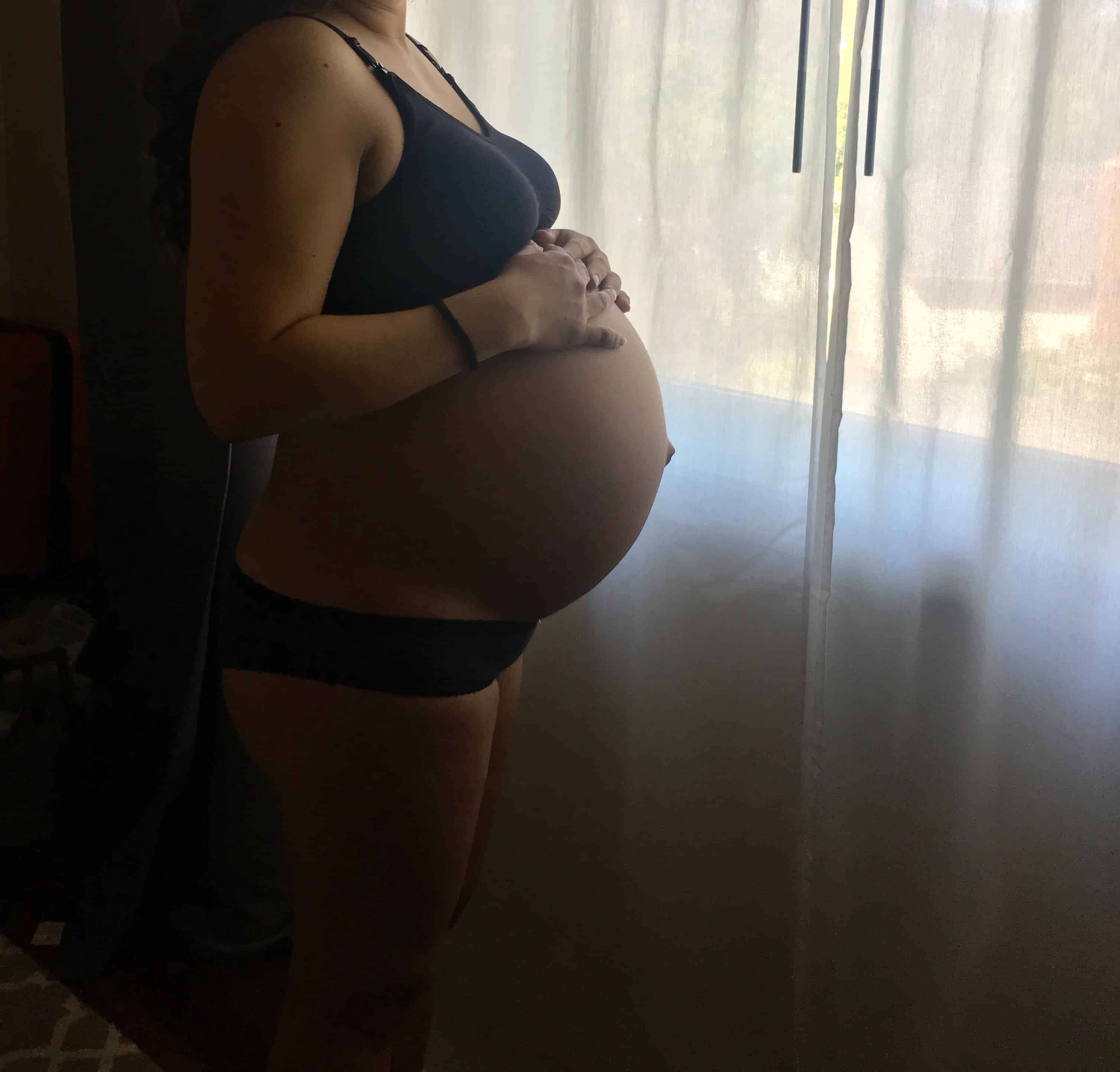 38 weeks pregnant with twins