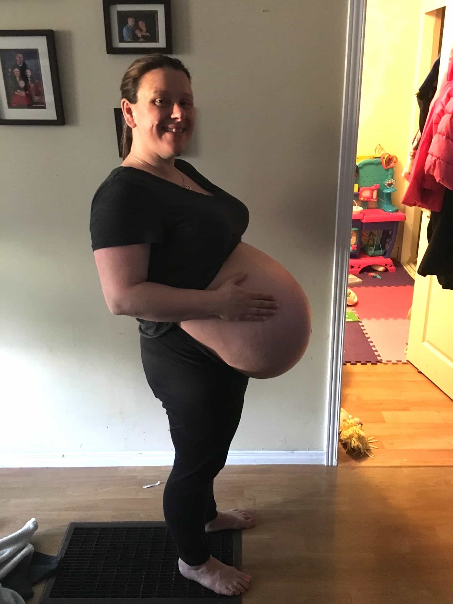 38 weeks pregnant with twins