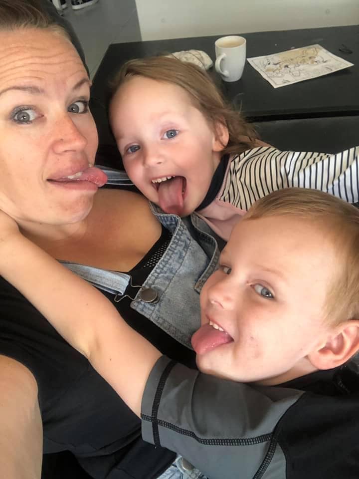 mom and twins let it go failing as a mom