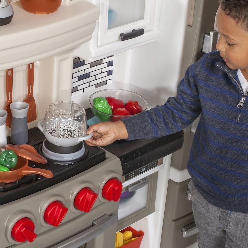 Tips for Cooking with Little Kids