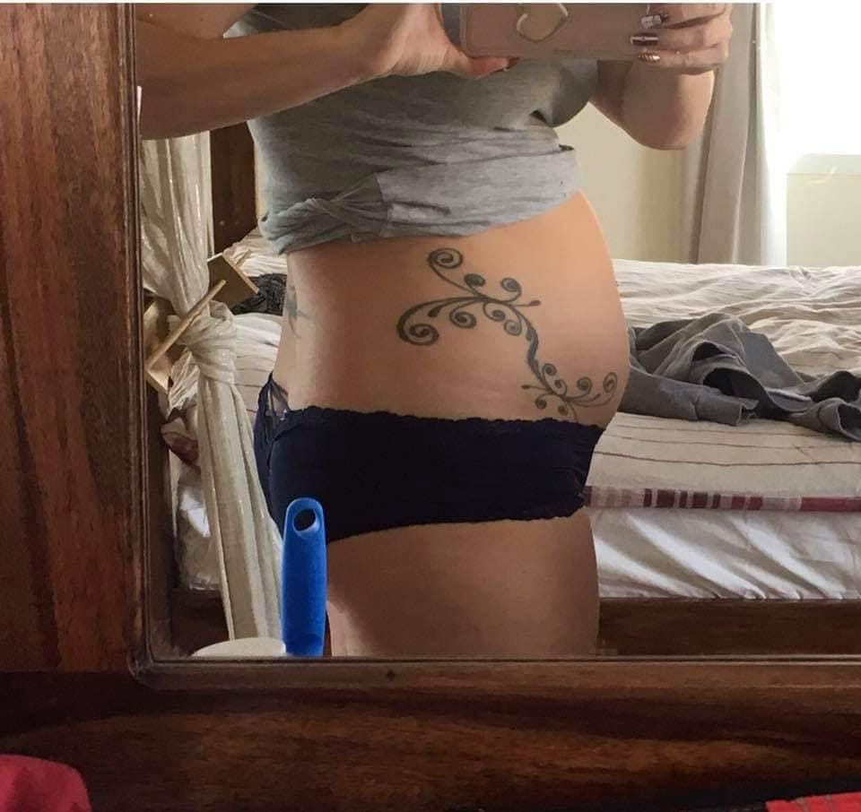 9 weeks pregnant with twins