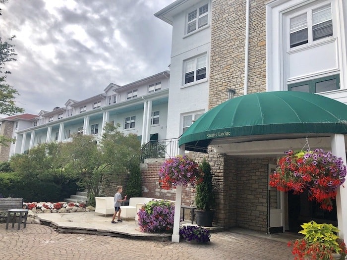 Straits Lodge mackinac island lodging