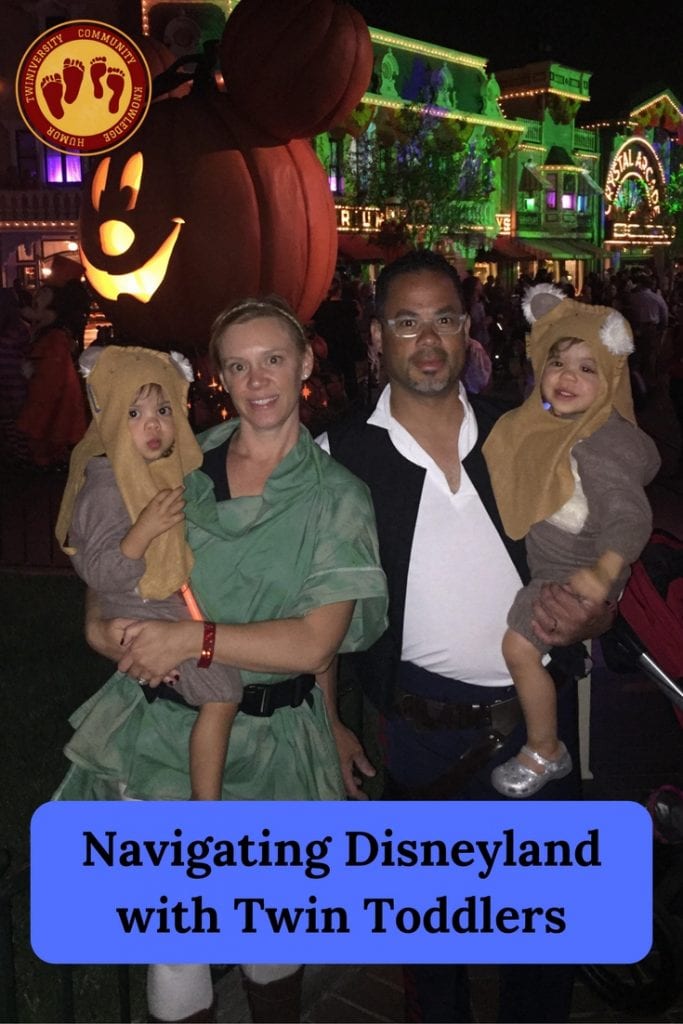 navigating-disneyland-with-twin-toddlers