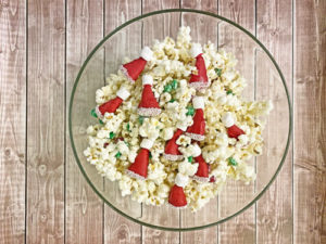 santa hat party mix recipe