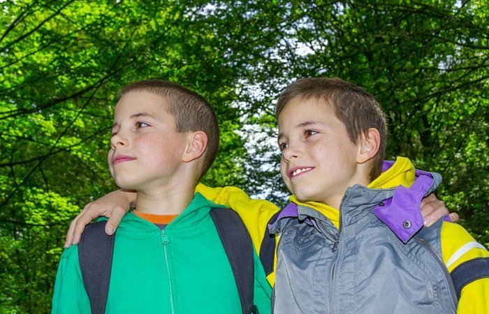 5 Tips To Help Your Twins Be Best Of Friends Twiniversity