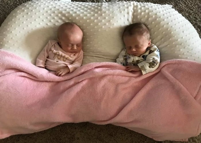 The First Year with Twins Week 4