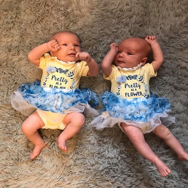 The First Year with Twins Week 4