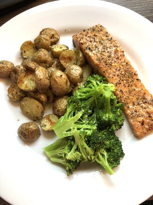 Meal Plan On a Budget salmon broccoli potatoes